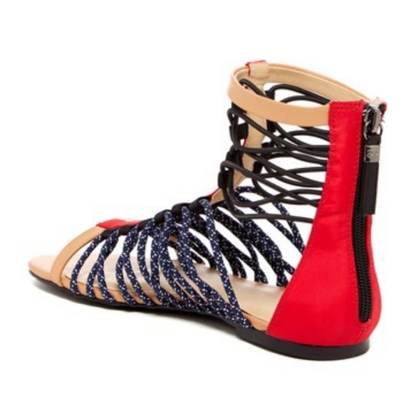 GX BY GWEN STEFANI /NEW - Picture 3 of 7